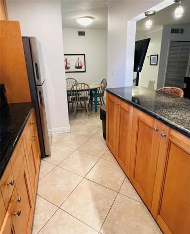 2404 NE 33 Avenue Fort Lauderdale FL 33305