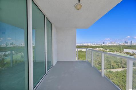 15051 Royal Oaks Lane North Miami FL 33181