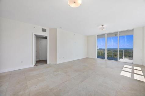 15051 Royal Oaks Lane North Miami FL 33181