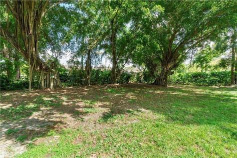 9769 Riverside Drive Coral Springs FL 33071