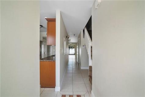 9769 Riverside Drive Coral Springs FL 33071
