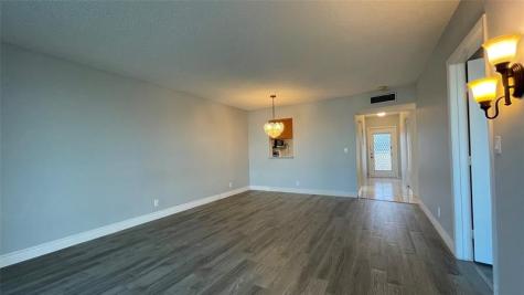 7620 NW 18th Street Margate FL 33063