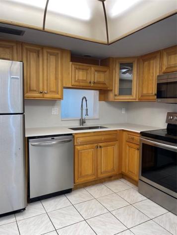 7620 NW 18th Street Margate FL 33063