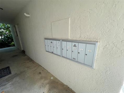 2622 Johnson Street Hollywood FL 33020