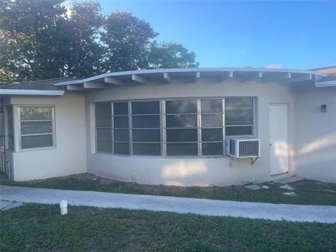 2622 Johnson Street Hollywood FL 33020