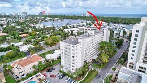 2555 NE 11th Street Fort Lauderdale FL 33304