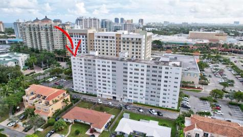 2555 NE 11th Street Fort Lauderdale FL 33304