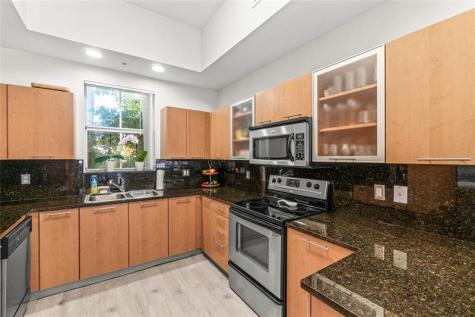 2381 Vintage Drive Lighthouse Point FL 33064