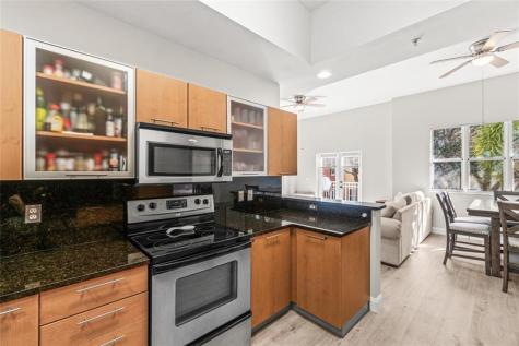 2381 Vintage Drive Lighthouse Point FL 33064
