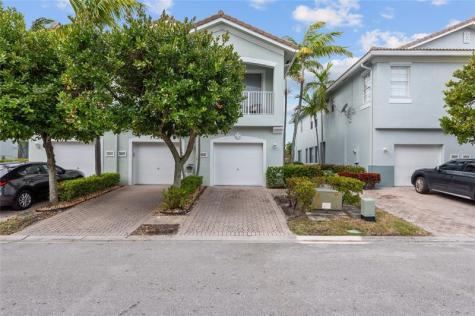 3067 Laurel Ridge Circle Riviera Beach FL 33404