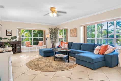 3221 Seaward Drive Lauderdale By The Sea FL 33062