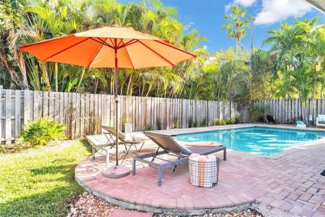 3221 Seaward Drive Lauderdale By The Sea FL 33062