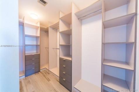 2900 NE 7th Avenue Miami FL 33137