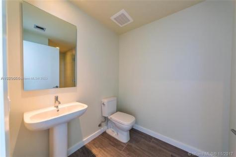 2900 NE 7th Avenue Miami FL 33137