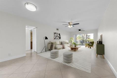 200 Waterway Drive S Lantana FL 33462