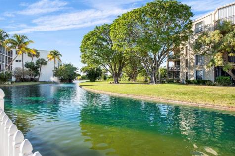 200 Waterway Drive S Lantana FL 33462