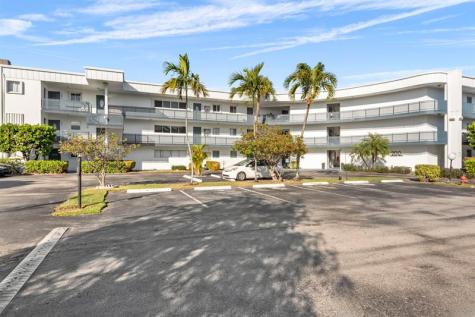 200 Waterway Drive S Lantana FL 33462