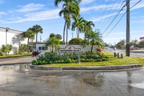 200 Waterway Drive S Lantana FL 33462