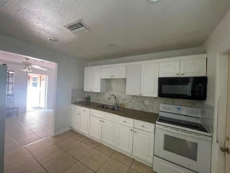 1735 SW 44th Terrace Fort Lauderdale FL 33317
