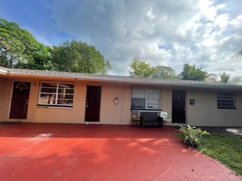 1735 SW 44th Terrace Fort Lauderdale FL 33317