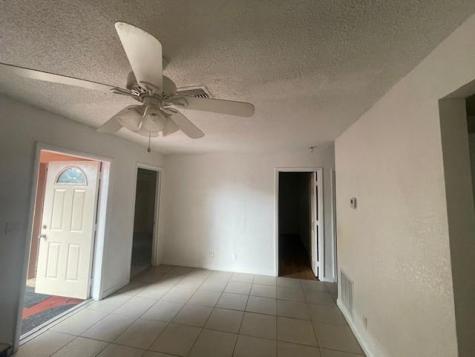 1735 SW 44th Terrace Fort Lauderdale FL 33317