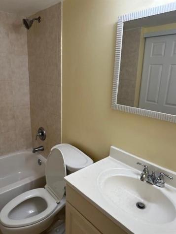 7013 NW 63rd Court Tamarac FL 33321