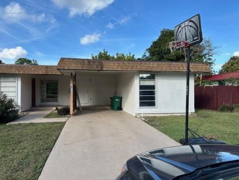 7013 NW 63rd Court Tamarac FL 33321