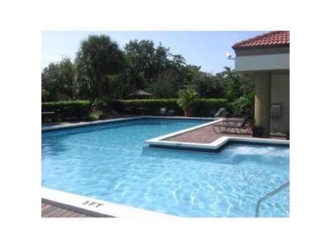 2550 SW 18th Terrace Fort Lauderdale FL 33315