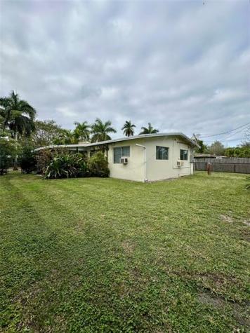1312 SE 13th Terrace Fort Lauderdale FL 33316