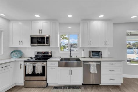 2005 N Riverside Drive Pompano Beach FL 33062