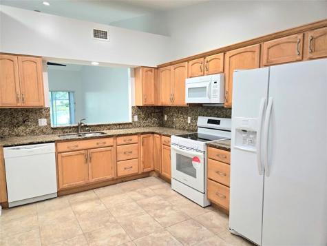 5912 NW 93rd Terrace Tamarac FL 33321