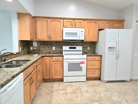 5912 NW 93rd Terrace Tamarac FL 33321