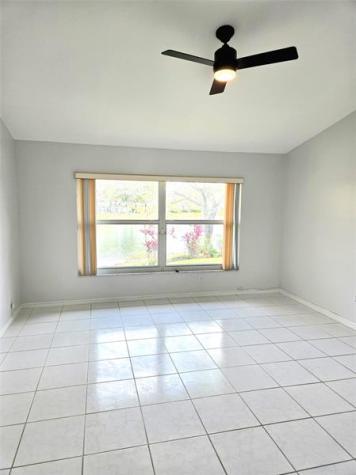 5912 NW 93rd Terrace Tamarac FL 33321