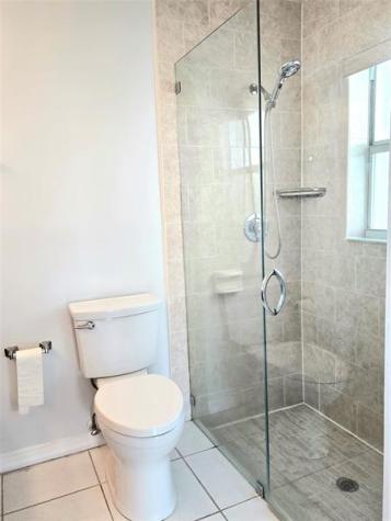 5912 NW 93rd Terrace Tamarac FL 33321