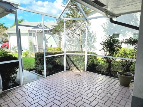 5912 NW 93rd Terrace Tamarac FL 33321