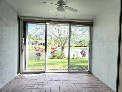 5912 NW 93rd Terrace Tamarac FL 33321
