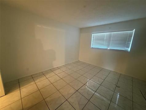 7960 N Colony Circle Tamarac FL 33321