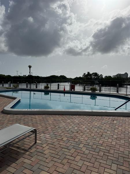 1160 N Federal Highway Fort Lauderdale FL 33304