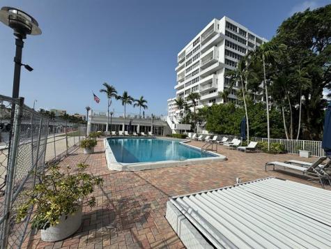 1160 N Federal Highway Fort Lauderdale FL 33304