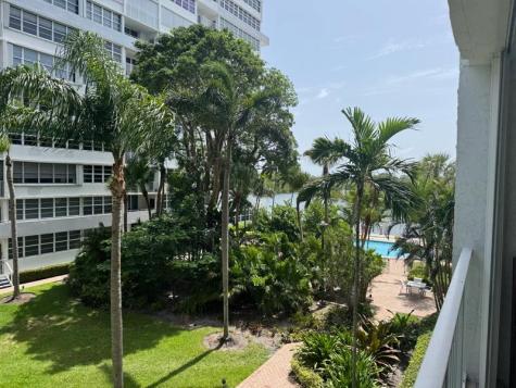 1160 N Federal Highway Fort Lauderdale FL 33304