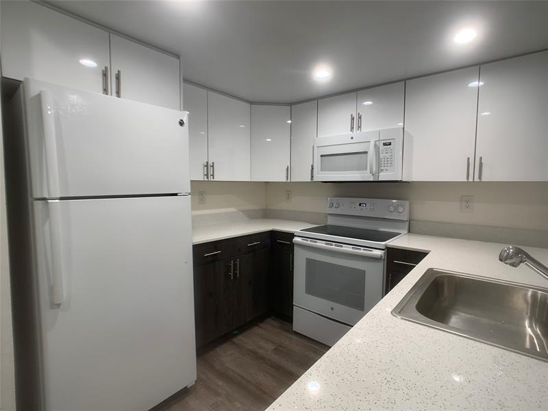 18335 NW 68 Avenue Hialeah FL 33015