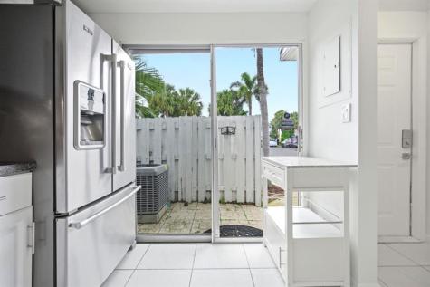 2683 NE 15th Street Pompano Beach FL 33062