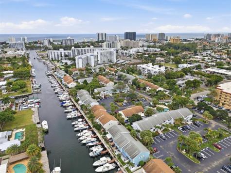 2683 NE 15th Street Pompano Beach FL 33062
