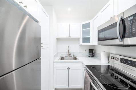 805 NE 23rd Drive Wilton Manors FL 33305