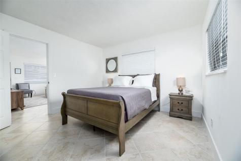 805 NE 23rd Drive Wilton Manors FL 33305