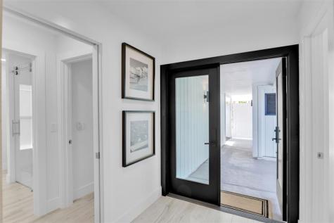 17026 Bay Street Jupiter FL 33477