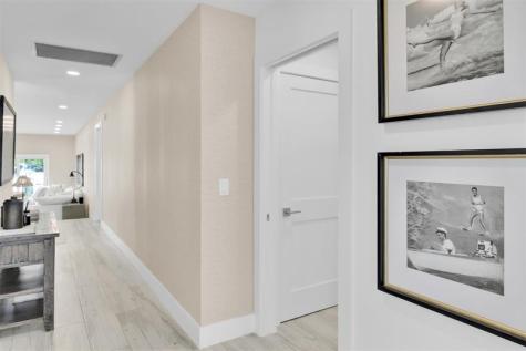 17026 Bay Street Jupiter FL 33477