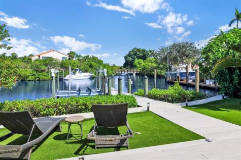 17026 Bay Street Jupiter FL 33477