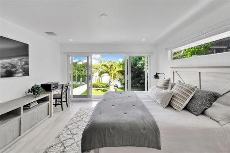 17026 Bay Street Jupiter FL 33477