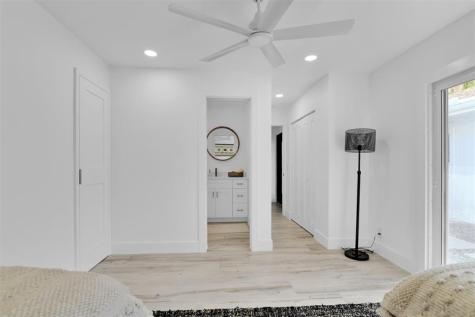 17026 Bay Street Jupiter FL 33477